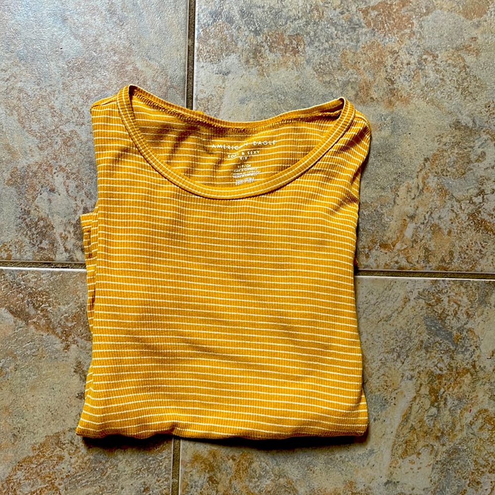 American eagle yellow soft and sexy long sleeve shirt